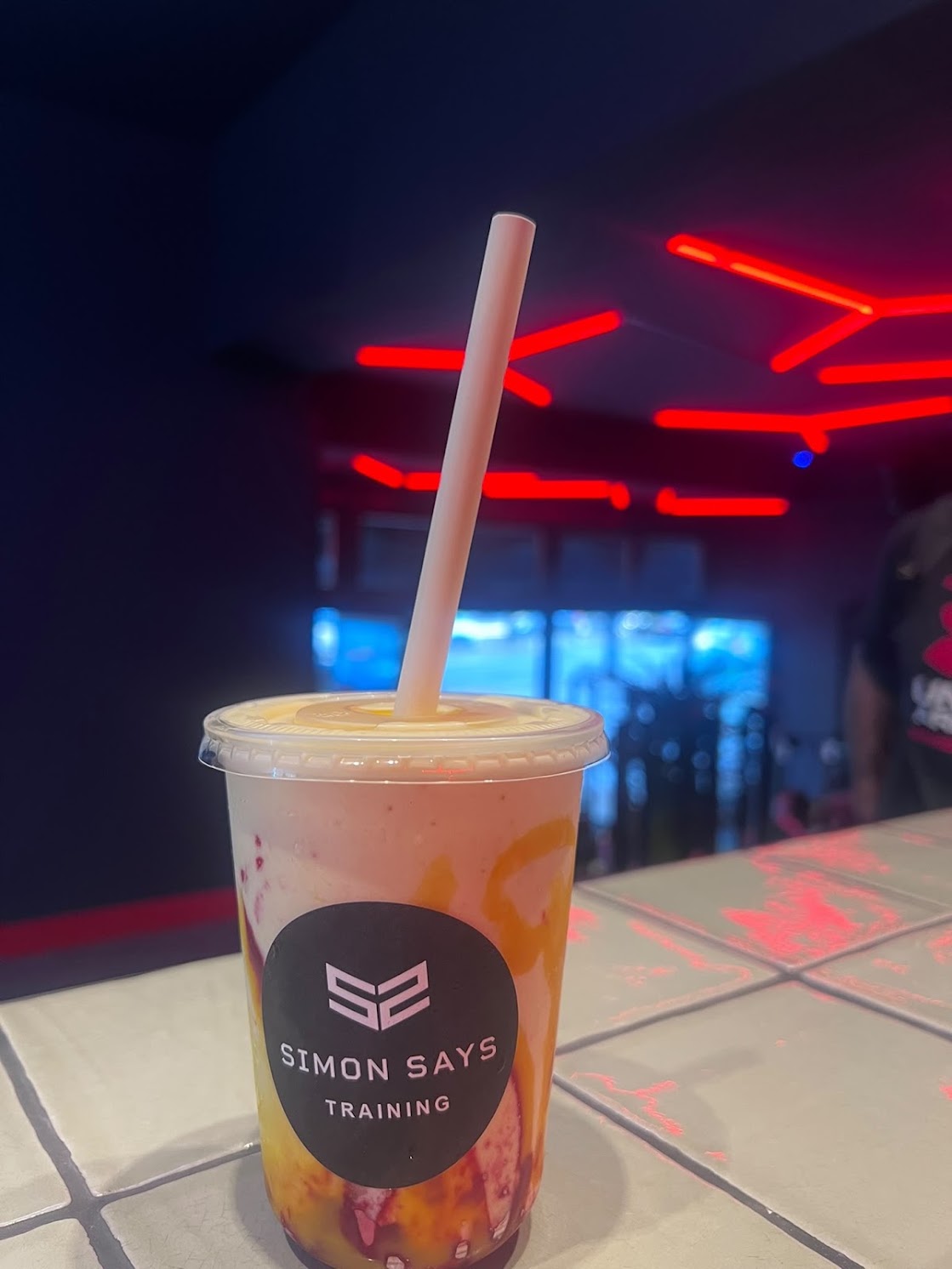 Signature Shake der Refuel Bar